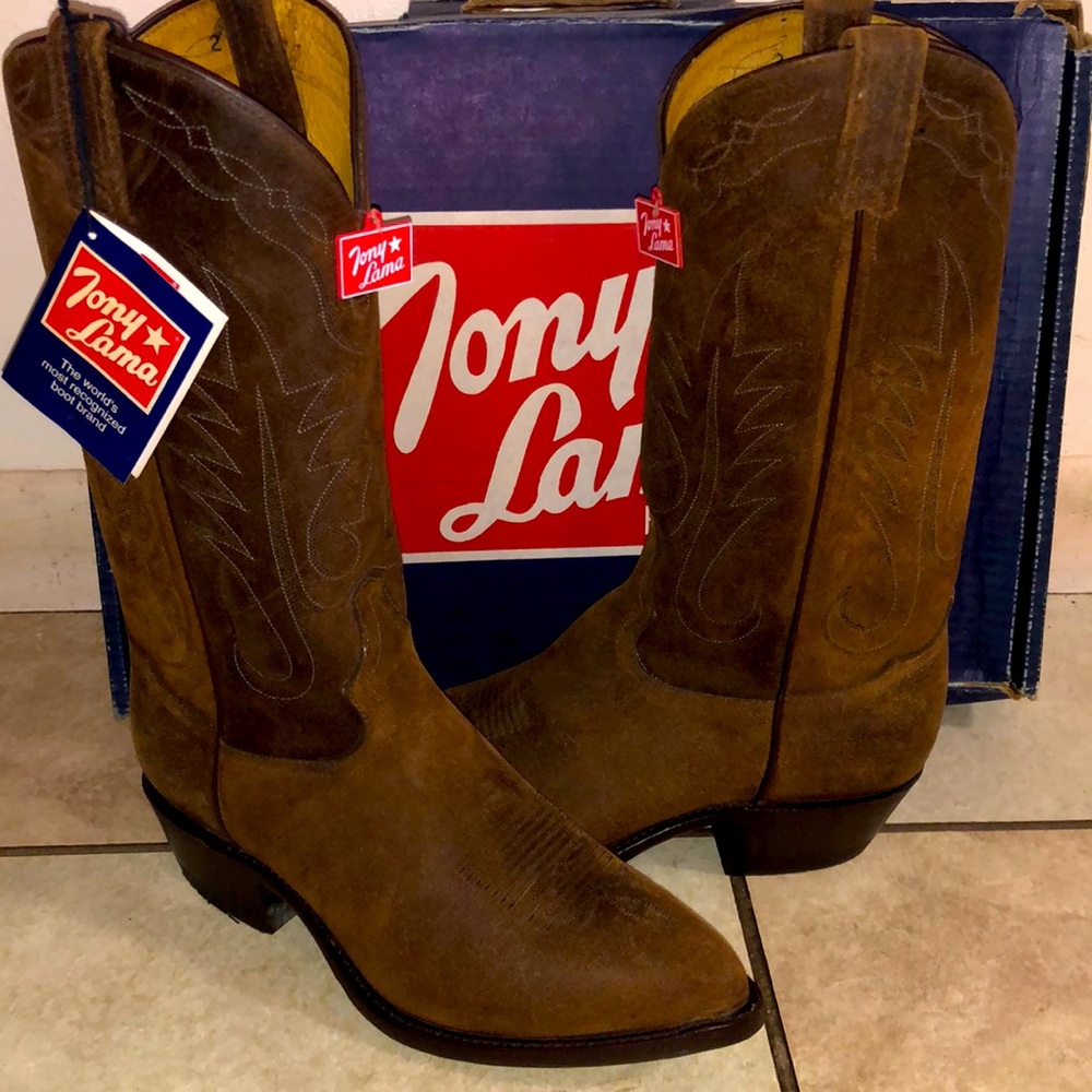 NWT women's Tony Lama western boots